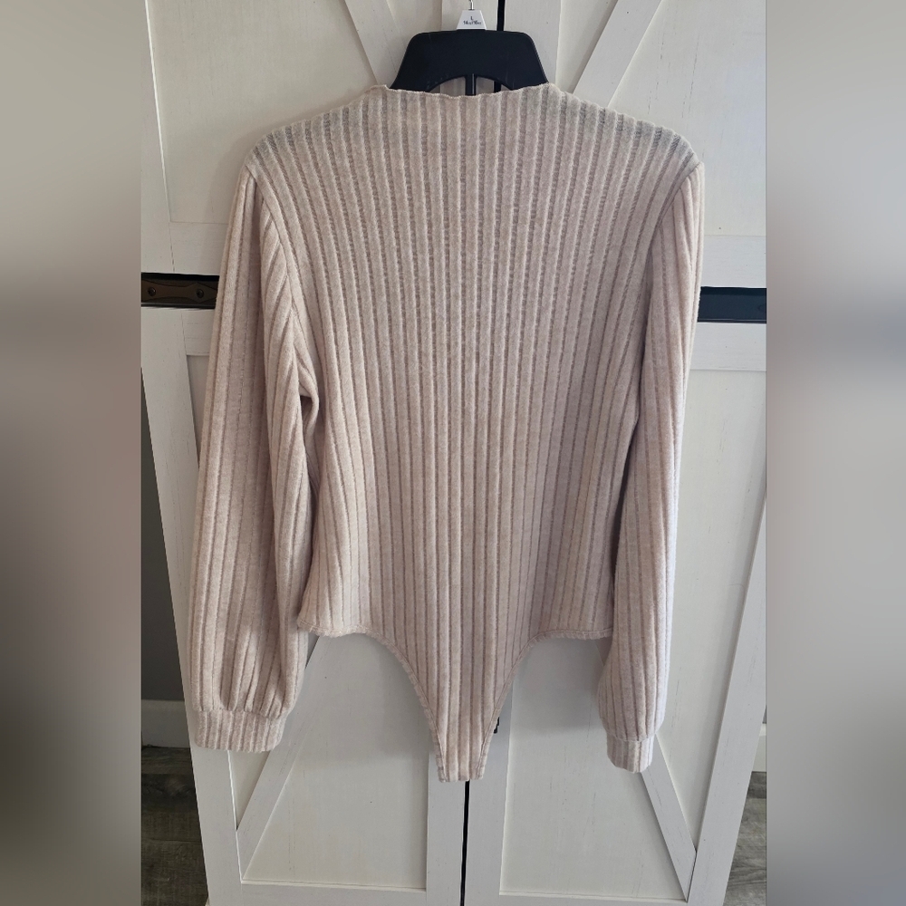 Cream Ribbed Long Sleeve Bodysuit - Picture 3 of 6